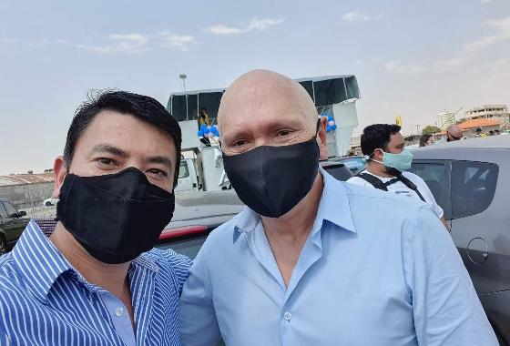 Transparência, atitude e vontade para trazer o desenvolvimento para a cidade.